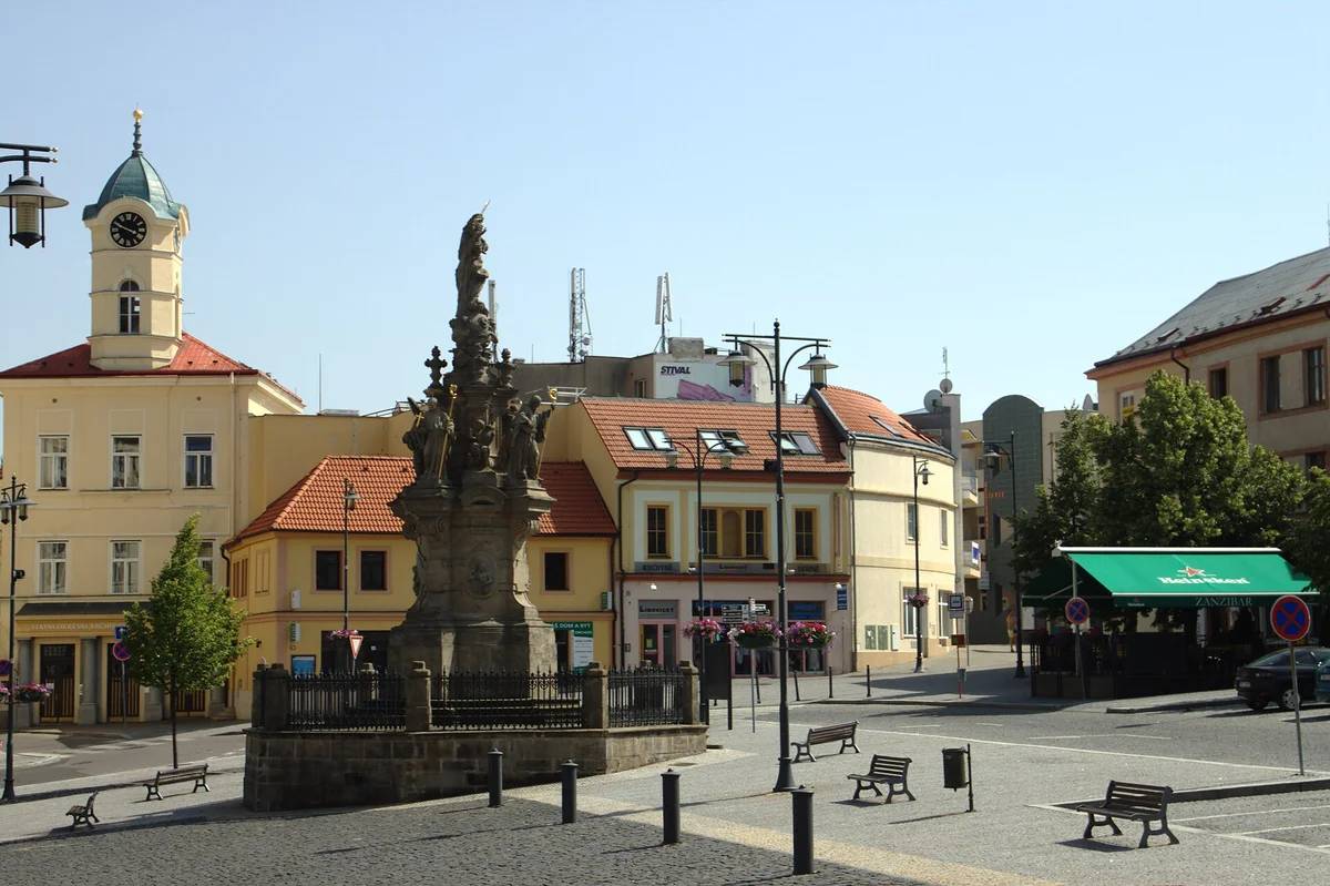 Náměstí starosty Pavla v Kladně, kde město uzavřelo smlouvu s UNIMEX GROUP o příspěvku na hobbymarket