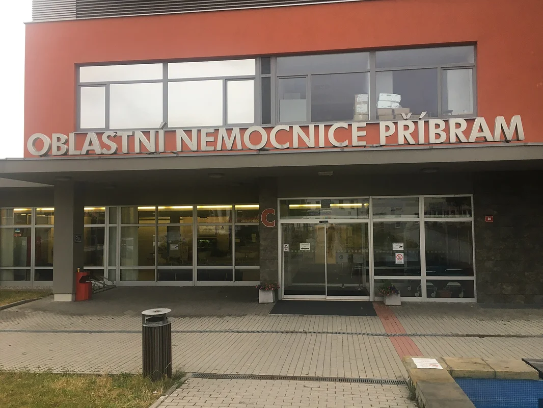 Oblastní nemocnice Příbram, kde NCOZ odhalila korupci veřejných zakázek