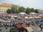 Slavnosti vína na historickém náměstí — festival vína v České republice