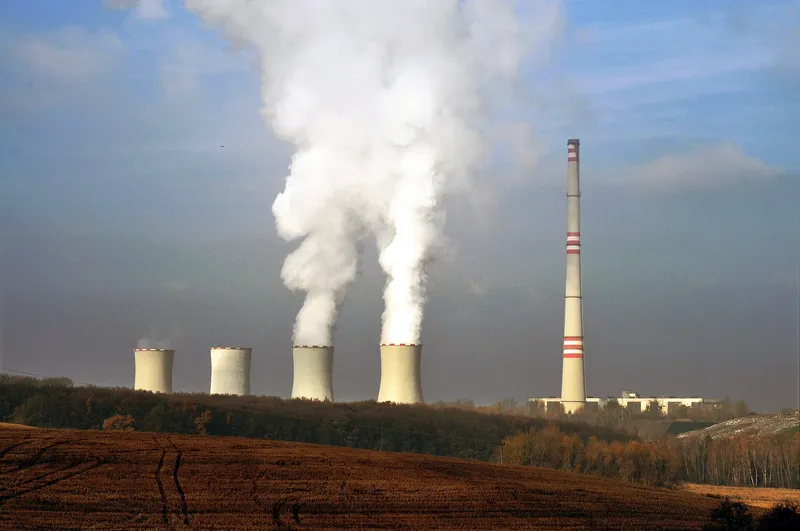 Uhelná elektrárna Chvaletice, odchod od uhlí energetická transformace Česka