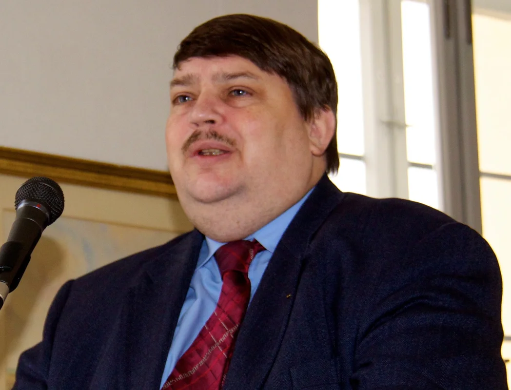 Bernd Posselt, předseda sudetoněmeckého landsmanšaftu, při projevu