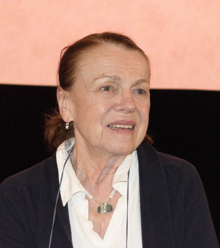 Iva Janžurová česká herečka slaví 85. narozeniny v Národním divadle