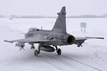 Český gripen na litevské základně Šiauliai během mise NATO Baltic Air Policing