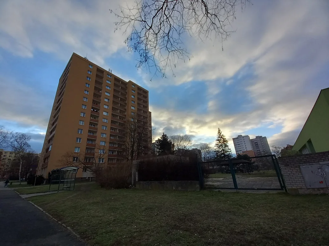 Czech residential apartment building exemption from property capital gains tax