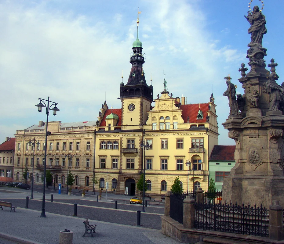 Radnice Kladno, kde zastupitelé schválili výstavbu nového zdroje tepla